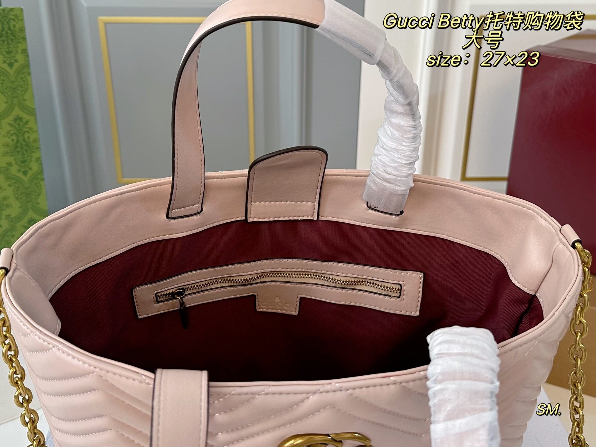 GUCCI Betty Tote Shopping Bag