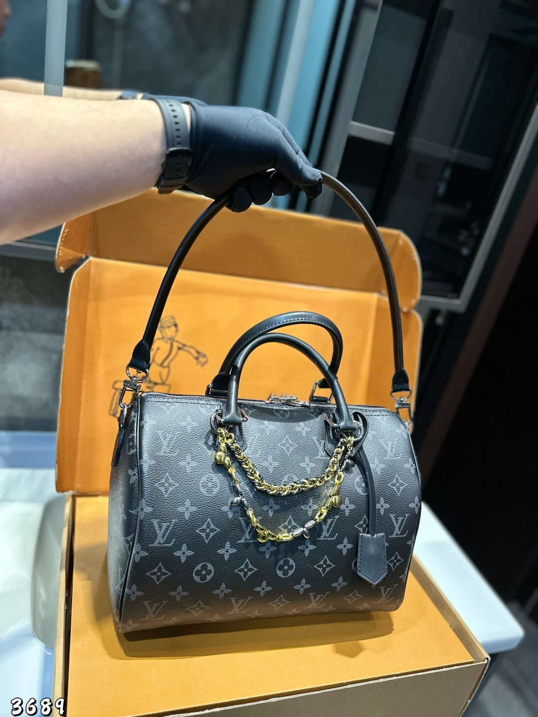 LV Speedy Soft 30 Handbag