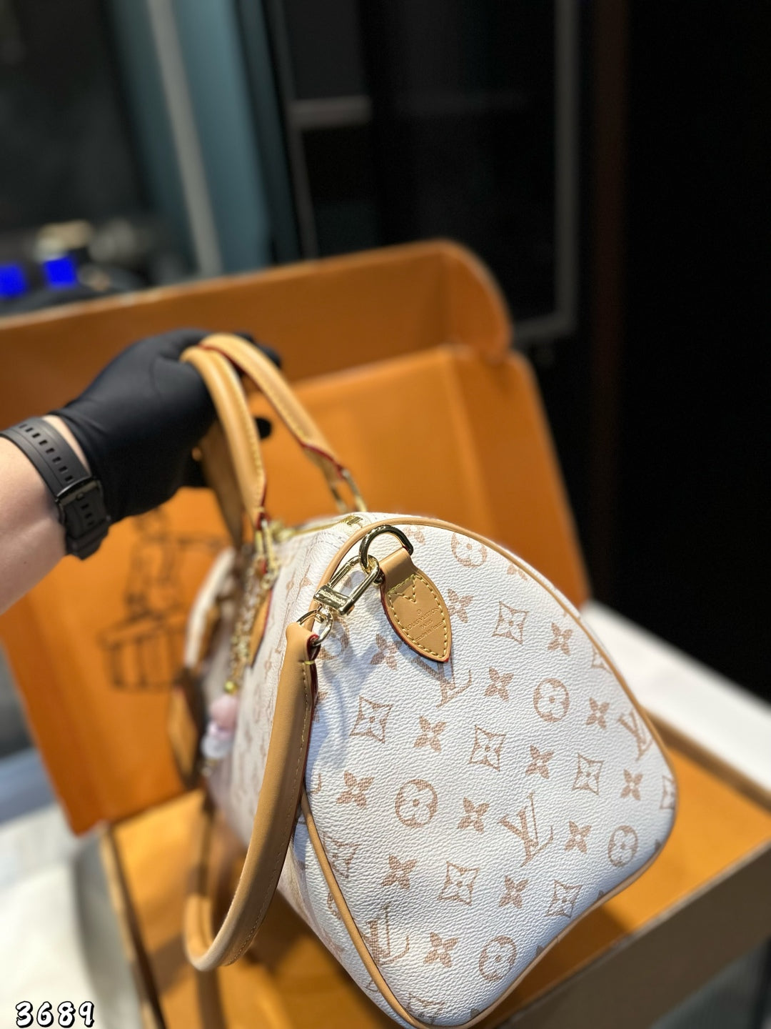 LV Speedy Soft 30 Handbag