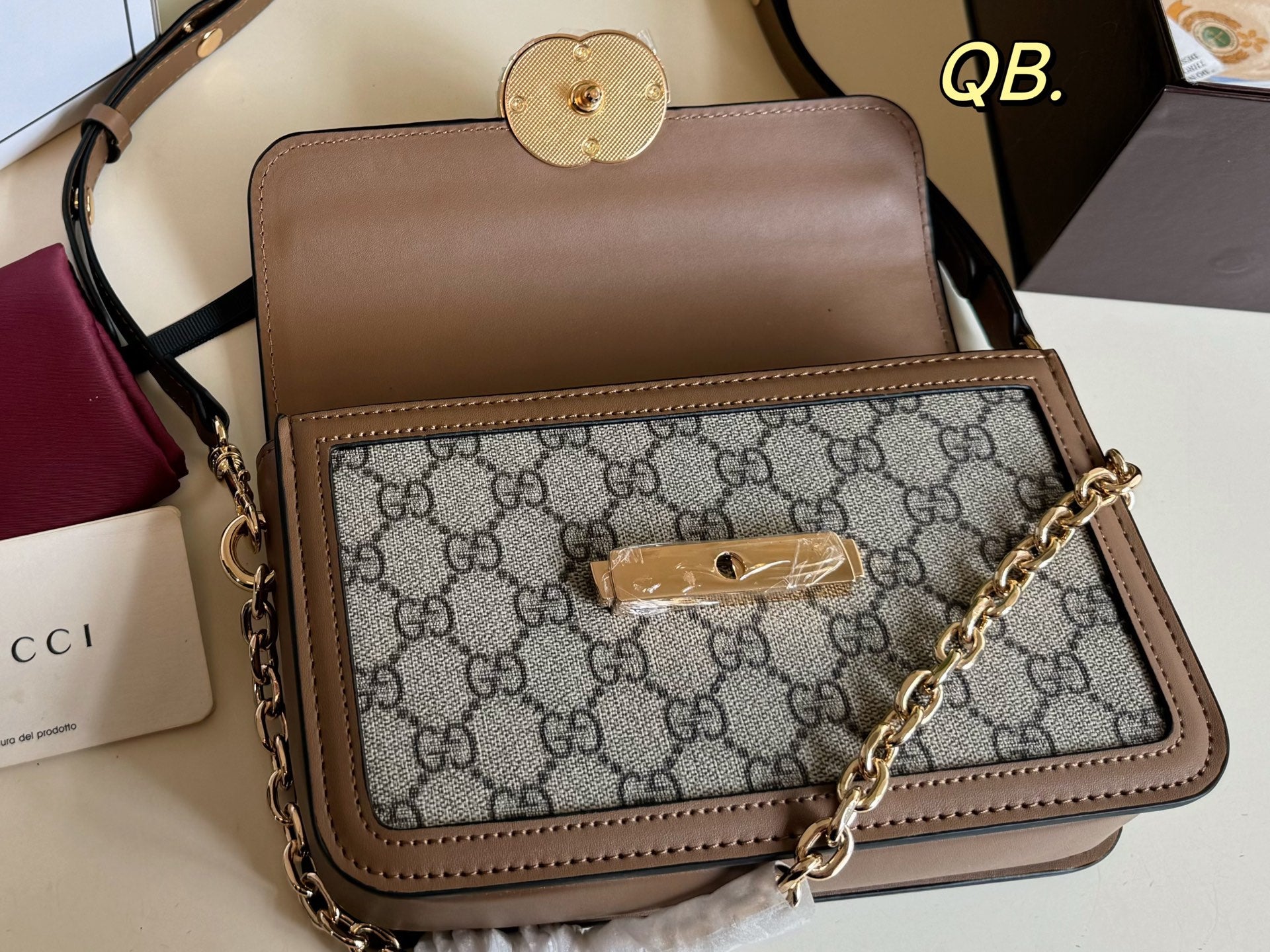 GUCCI Go Series ChainFlap Bag
