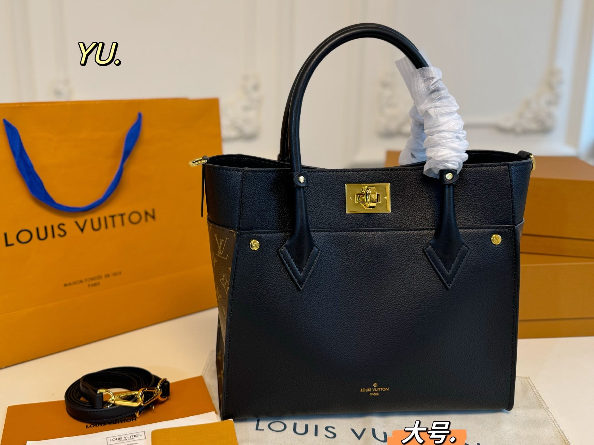 LV On My Side Handheld Tote Bag