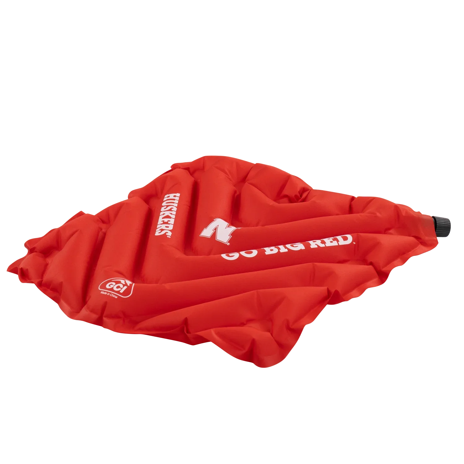 Side angle of V Seat with Nebraska Cornhuskers print.