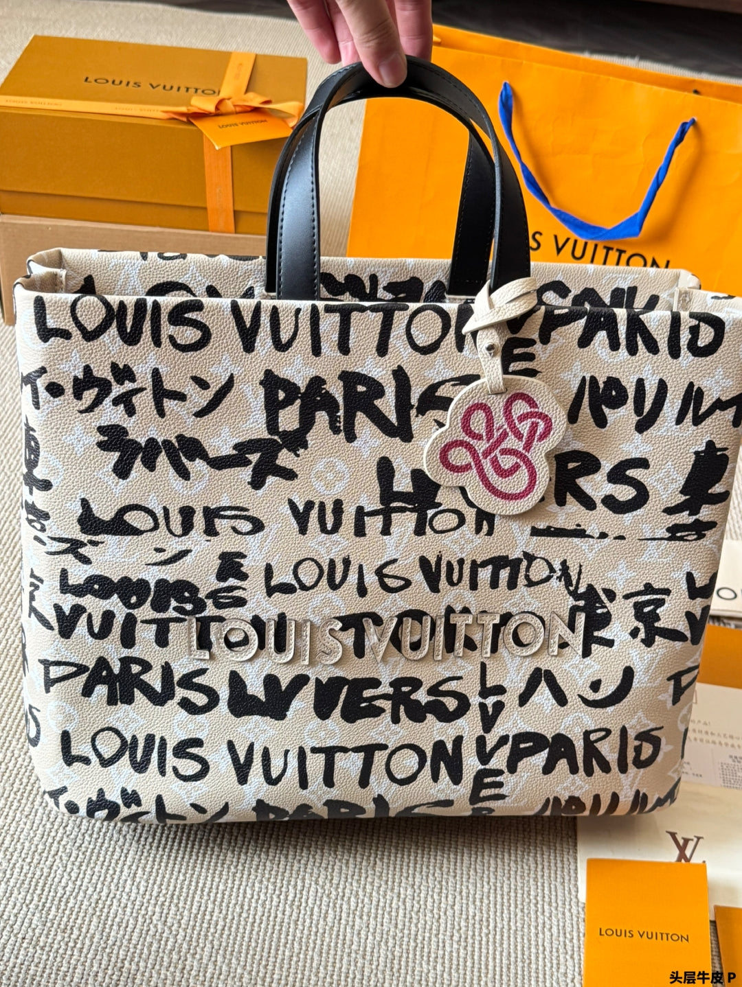LV Shopper tote