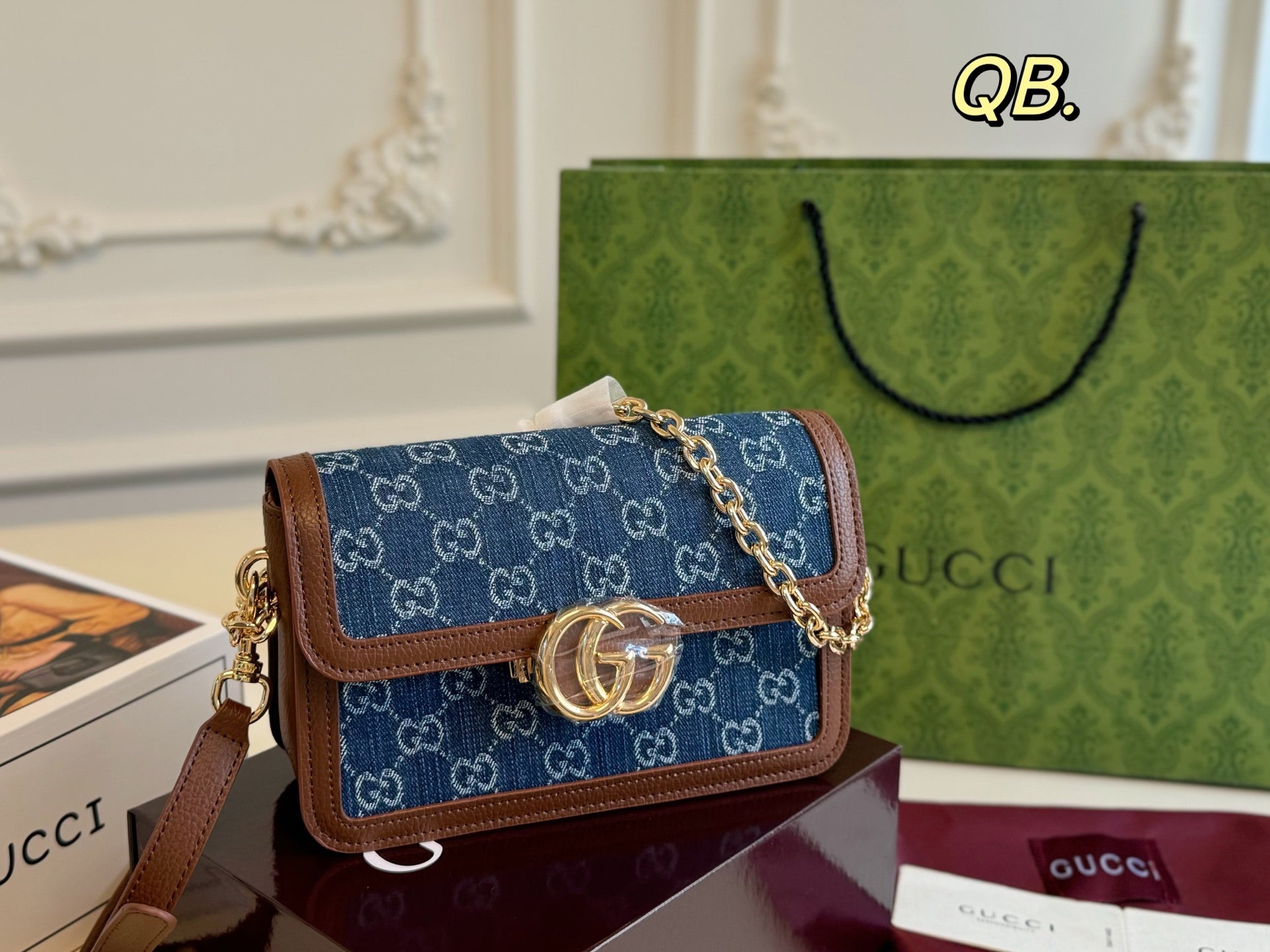 GUCCI Go Series ChainFlap Bag