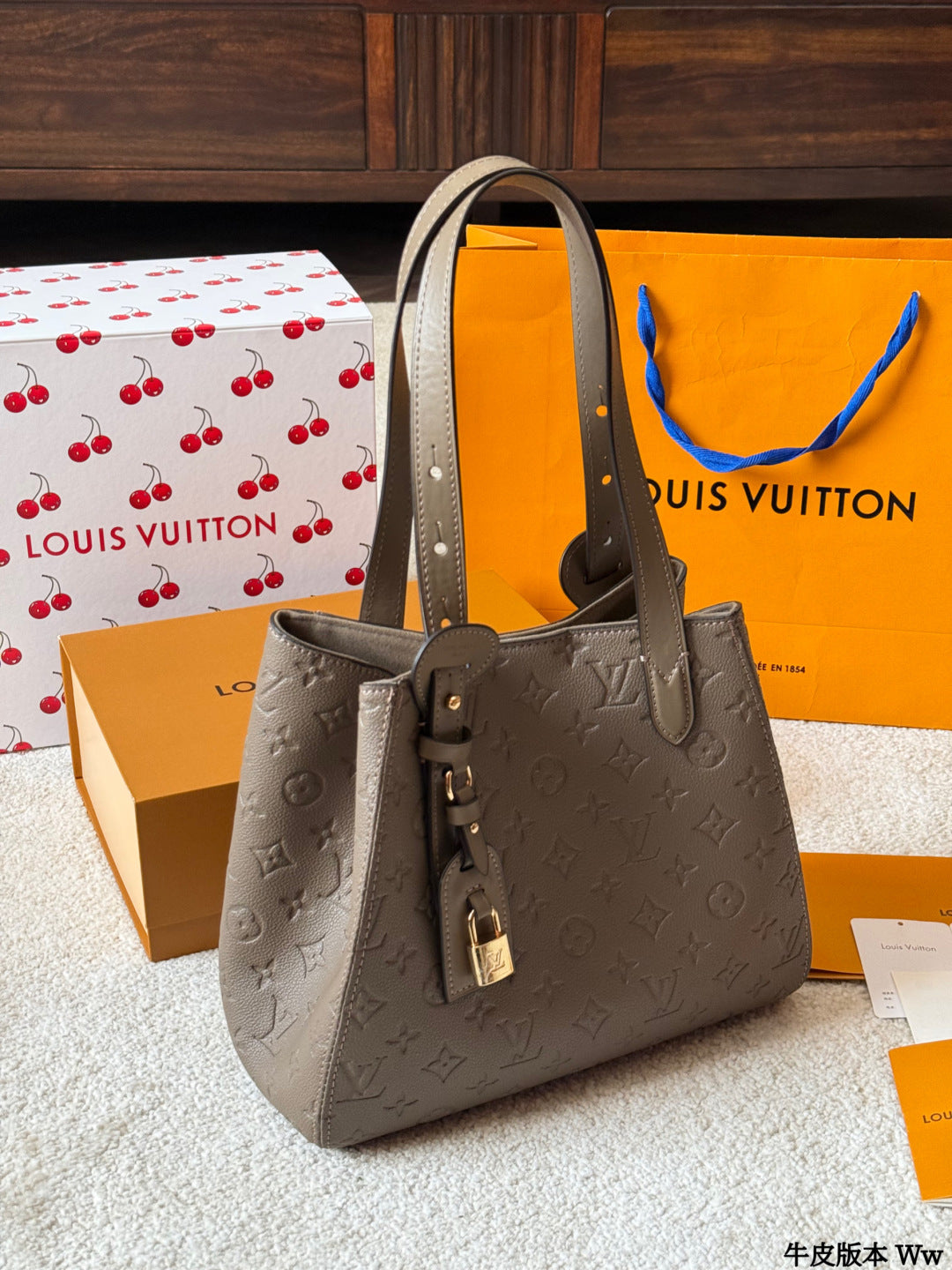 LV All In One Single-shoulder Bag